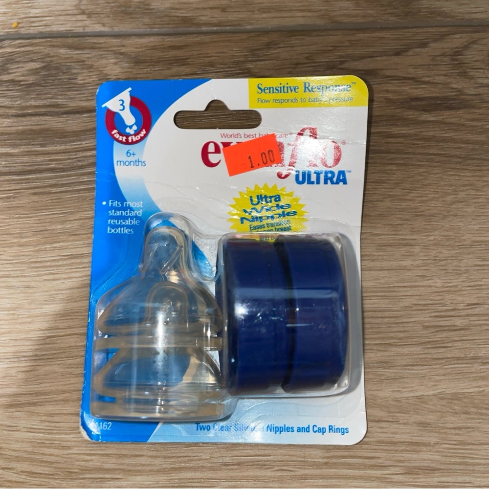 Evenflo Ultra Wide Nipples & Rings for Standard Baby Bottles 6m+
